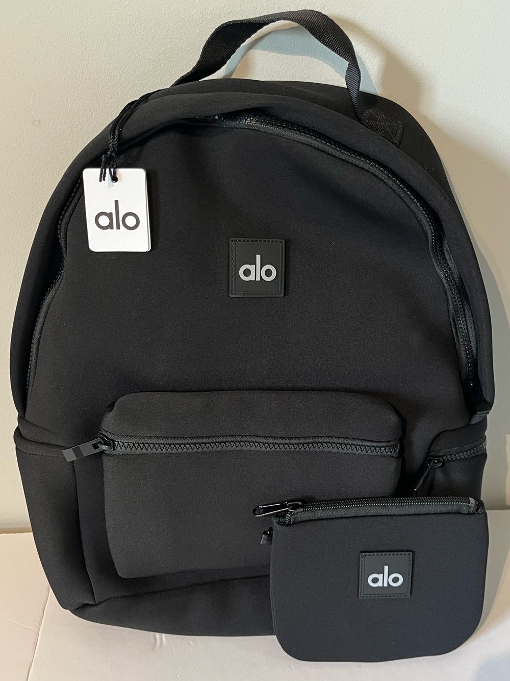 NEW Alo Yoga Stow Neoprene Backpack Black w/ Pouch Purse A0481U